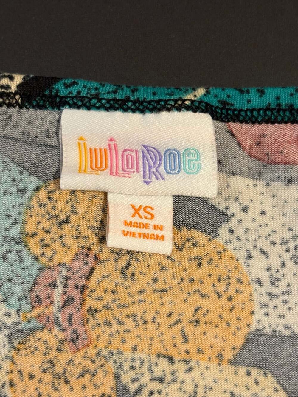 Set of 2 LuLaRoe Disney Irma Tunic Minnie Mouse Size XS - Picture 12 of 12